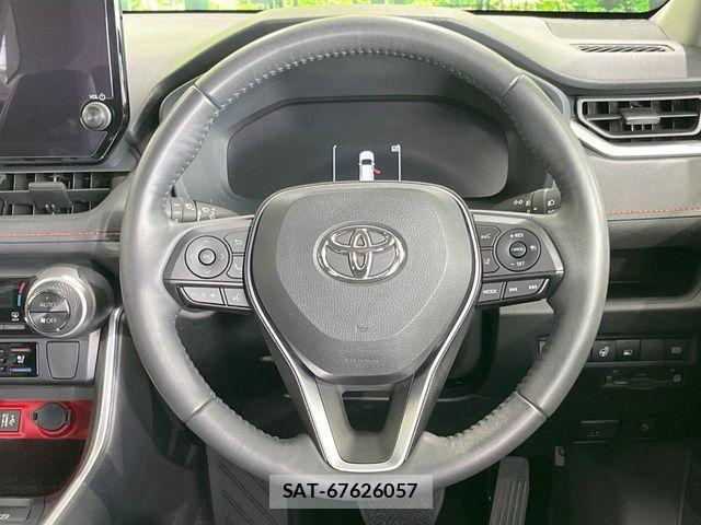 Toyota RAV4 2023-04 3385078-7