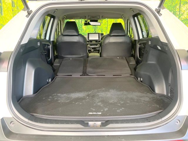 Toyota RAV4 2021-07 3681651-9