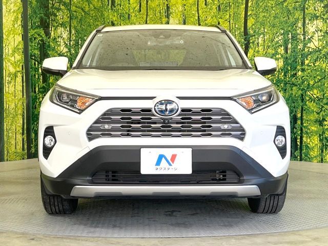 Toyota RAV4 2021-07 3681651-13
