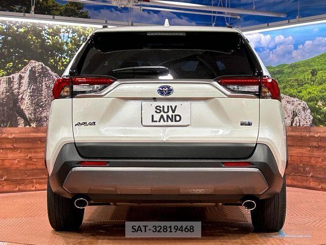 Toyota RAV4 2021-05 3935635-14