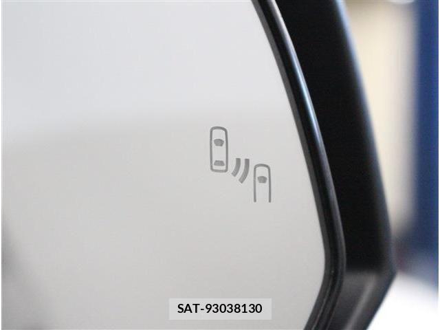 Toyota RAV4 2022-09 4111292-10