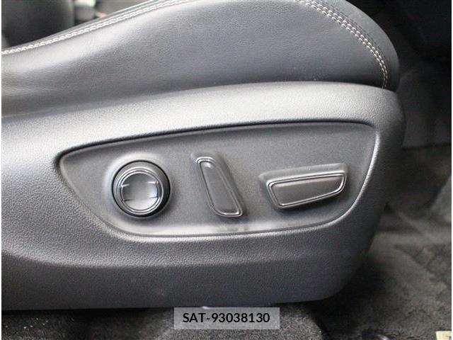 Toyota RAV4 2022-09 4111292-12