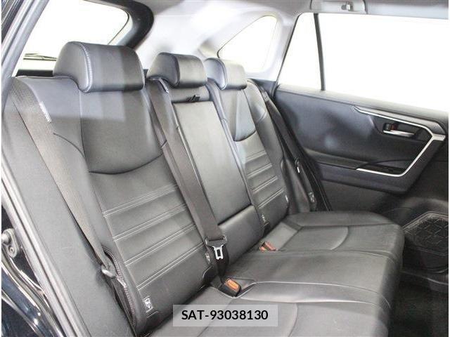 Toyota RAV4 2022-09 4111292-13