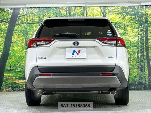 Toyota RAV4 2021-04 4394523-14