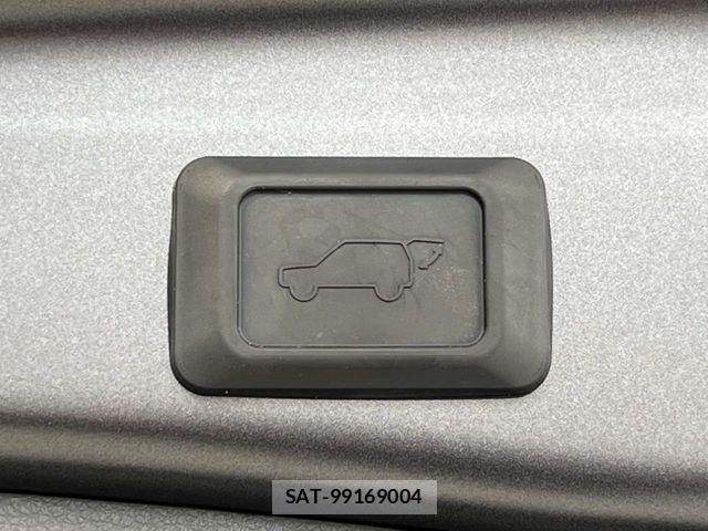Toyota RAV4 2023-04 4600460-5