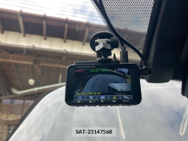 Toyota RAV4 2019-04 4600499-24