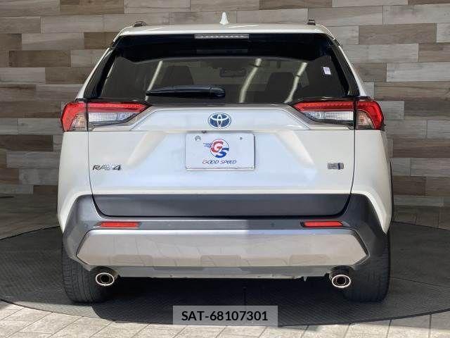 Toyota RAV4 2020-01 4757377-14