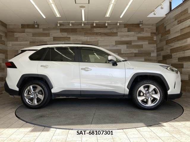 Toyota RAV4 2020-01 4757377-16