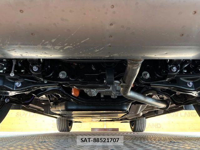 Toyota RAV4 2026-02 4979783-18