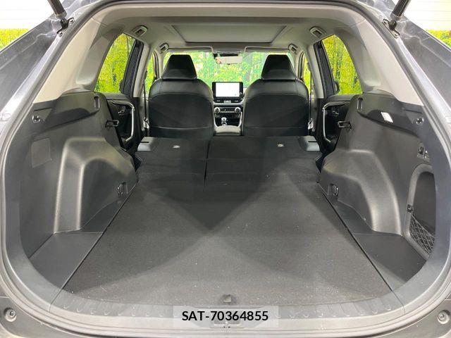 Toyota RAV4 2023-04 4979846-9