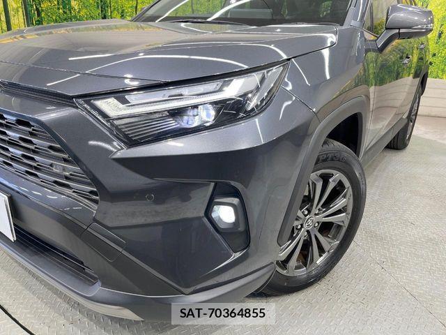 Toyota RAV4 2023-04 4979846-11