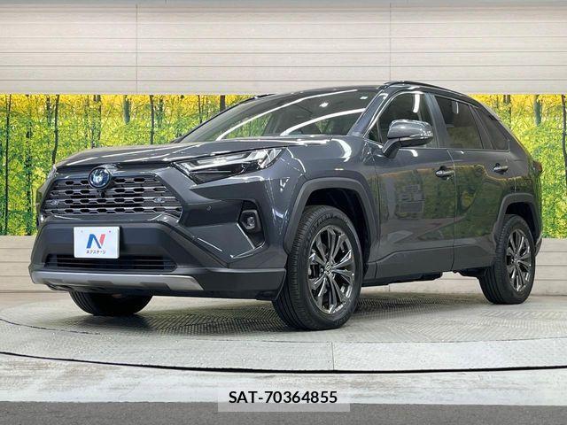Toyota RAV4 2023-04 4979846-15