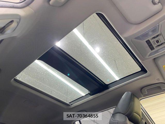 Toyota RAV4 2023-04 4979846-4