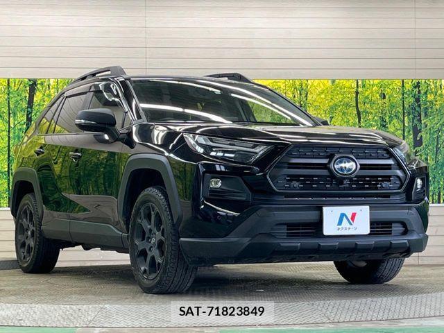 Toyota RAV4 2023-03 4979836-15