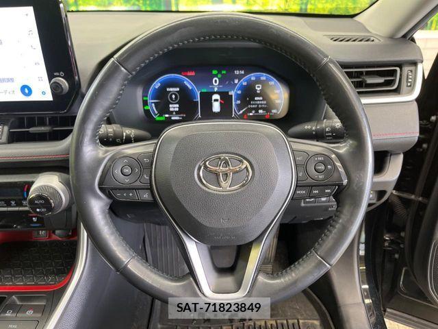 Toyota RAV4 2023-03 4979836-4