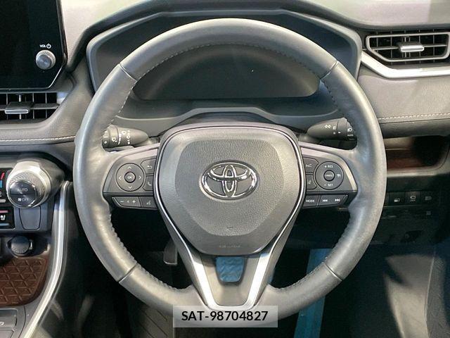 Toyota RAV4 2024-03 4979814-11