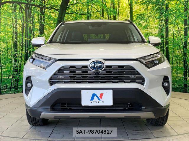 Toyota RAV4 2024-03 4979814-14