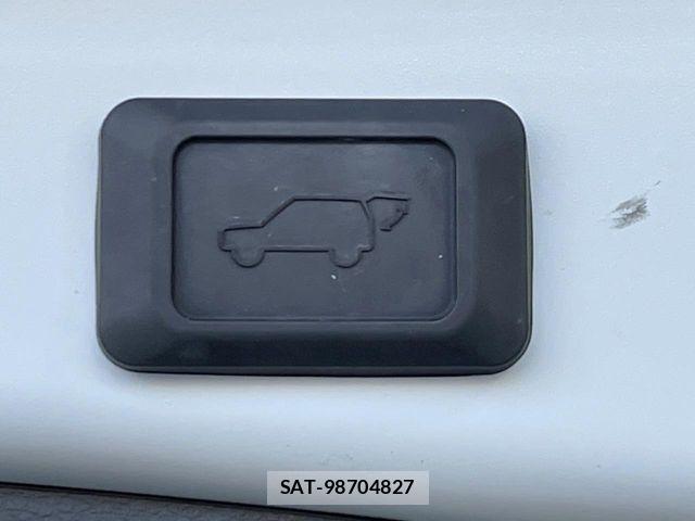 Toyota RAV4 2024-03 4979814-7
