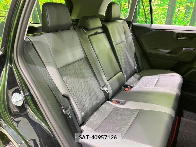 Toyota RAV4 2026-02 4979759-8
