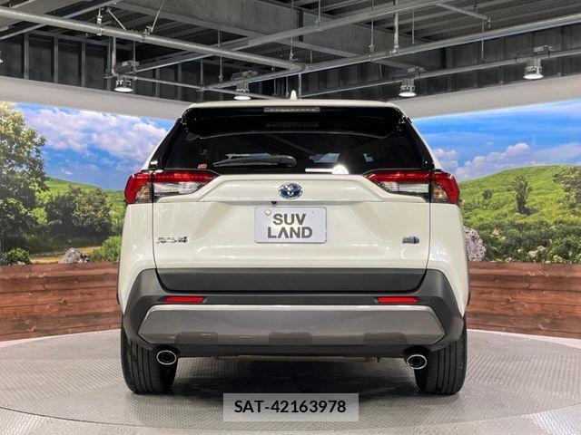 Toyota RAV4 2022-10 5876851-14