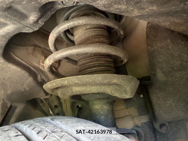 Toyota RAV4 2022-10 5876851-19