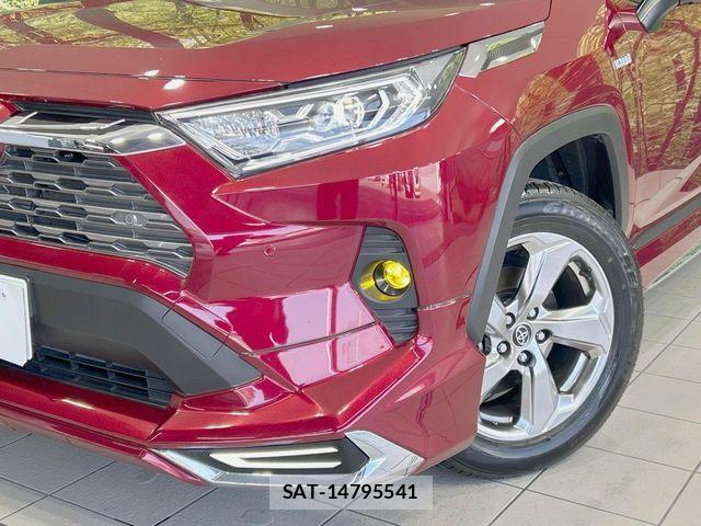 Toyota RAV4 2019-04 5876877-11