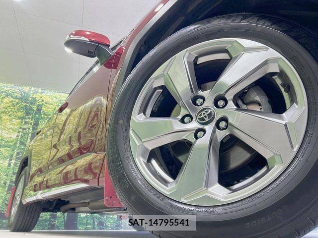 Toyota RAV4 2019-04 5876877-12