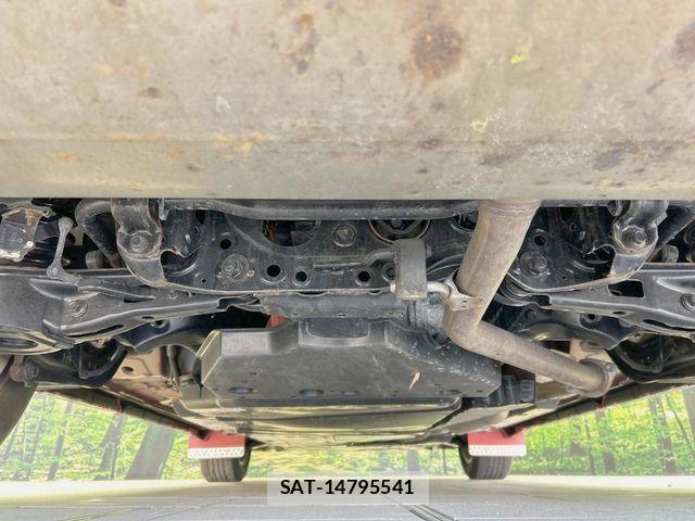 Toyota RAV4 2019-04 5876877-18
