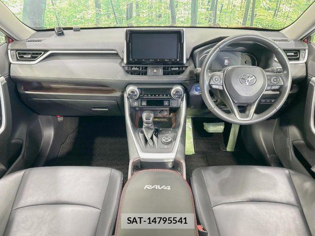 Toyota RAV4 2019-04 5876877-1