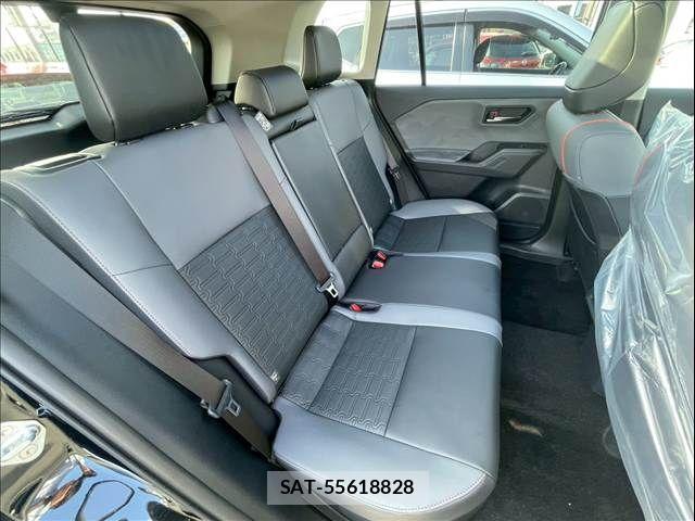 Toyota RAV4 2026-02 5876797-8