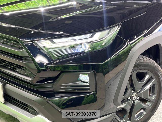 Toyota RAV4 2023-03 5876848-11