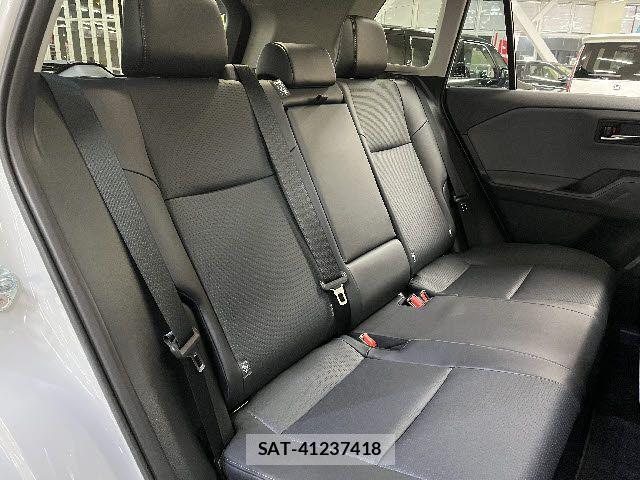 Toyota RAV4 2026-03 5876792-9