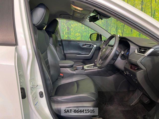 Toyota RAV4 2019-12 5876880-7