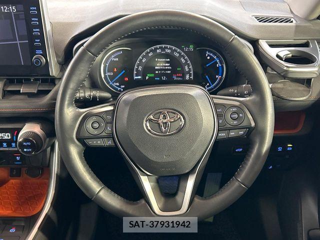 Toyota RAV4 2022-09 5876805-10