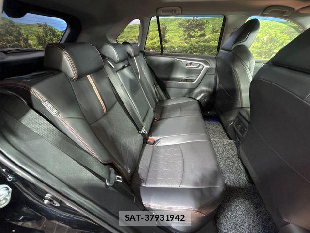 Toyota RAV4 2022-09 5876805-8