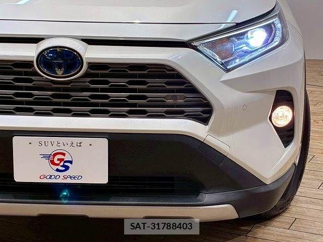 Toyota RAV4 2019-05 5876854-18