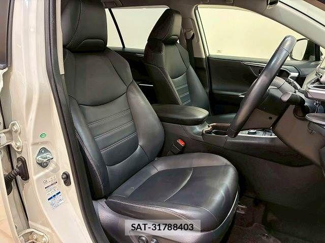 Toyota RAV4 2019-05 5876854-8