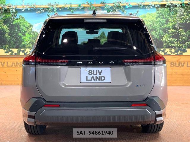 Toyota RAV4 2026-03 5876791-16
