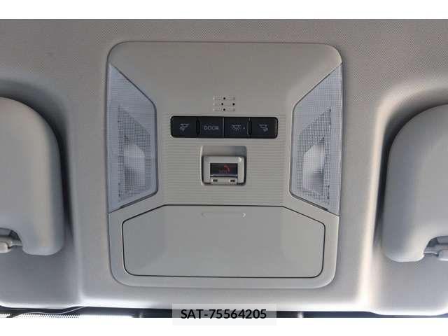 Toyota RAV4 2022-02 6017015-15