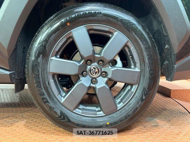 Toyota RAV4 2026-02 6017005-12