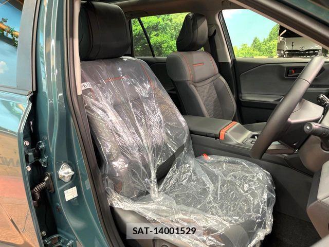 Toyota RAV4 2026-03 6218938-8