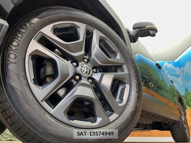 Toyota RAV4 2023-02 6218940-16