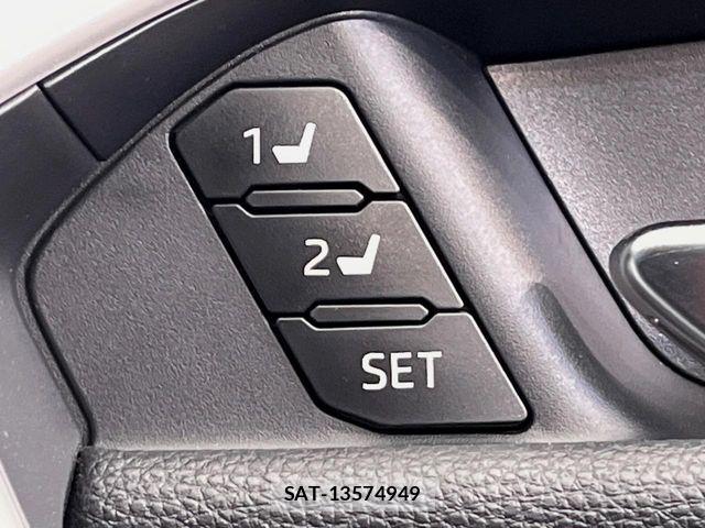 Toyota RAV4 2023-02 6218940-8