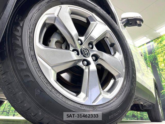 Toyota RAV4 2019-05 6218950-13