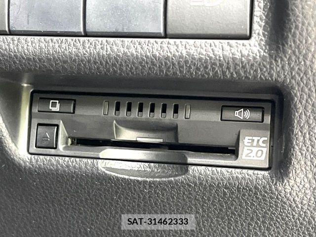 Toyota RAV4 2019-05 6218950-6