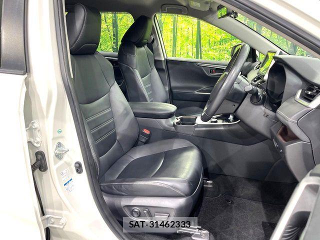 Toyota RAV4 2019-05 6218950-8