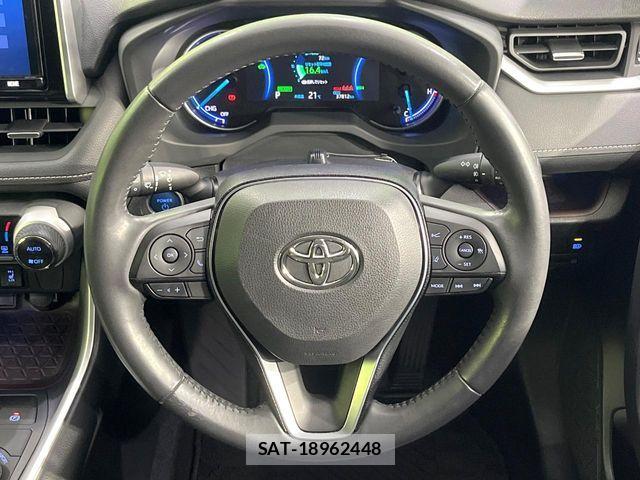 Toyota RAV4 2020-02 6218944-10