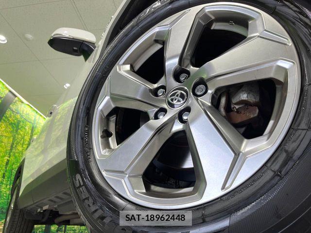 Toyota RAV4 2020-02 6218944-11
