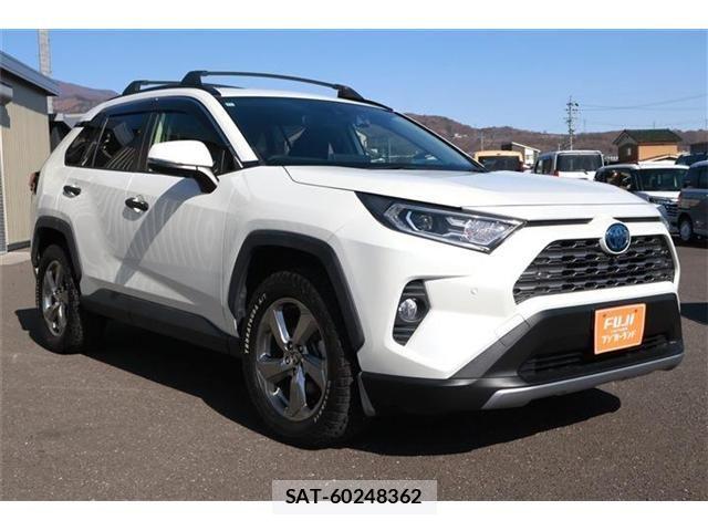 Toyota RAV4 2020-11 6247013-17