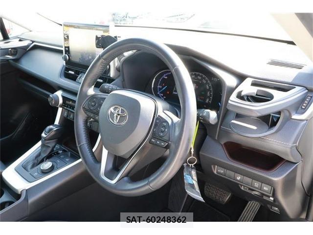 Toyota RAV4 2020-11 6247013-8